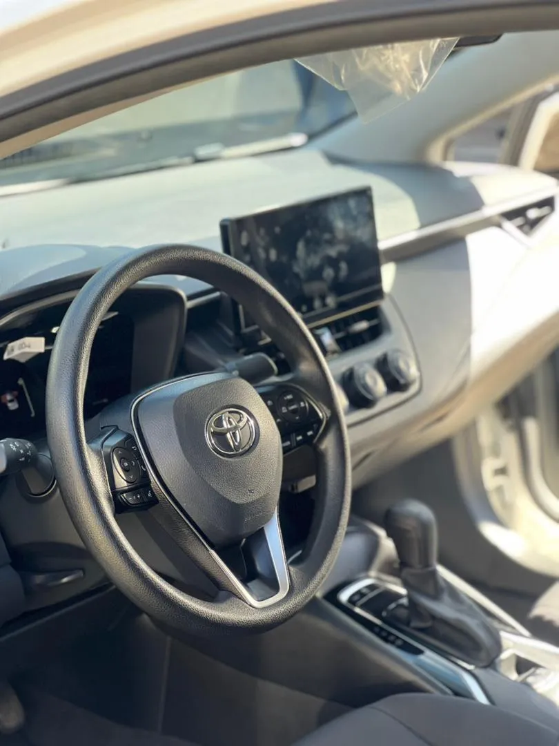 Toyota Corolla 2024 1.5 blanco9