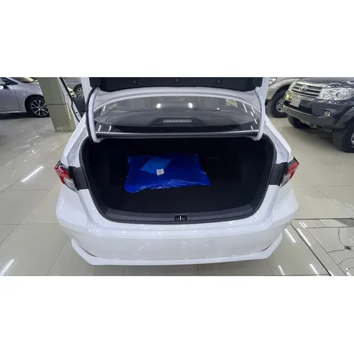 Toyota Corolla 2025 Blanco Caracas