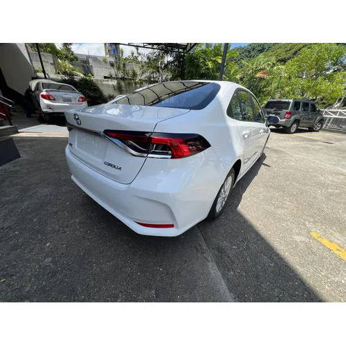 Toyota Corolla Pioner 2025 Blanco Caracas