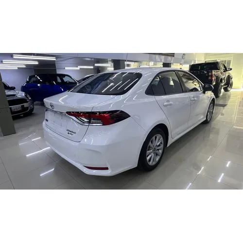 Toyota Corolla 2025 Blanco Caracas