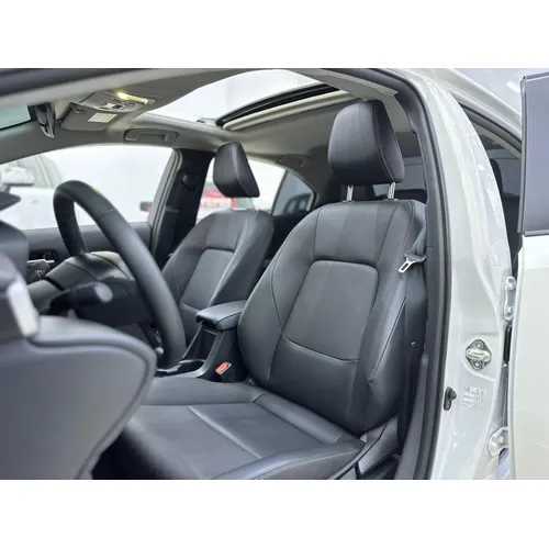 Toyota Corolla 2025 Blanco Caracas