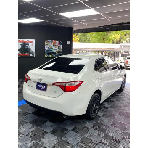 Toyota Corolla LE 2015 Blanco Caracas
