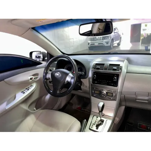 Toyota Corolla 2012 Verde Caracas
