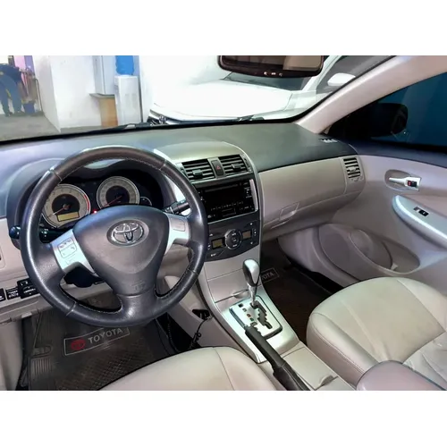 Toyota Corolla 2012 Verde Caracas