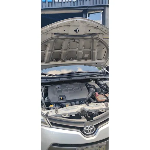 Toyota Corolla 2016 Plateado Caracas
