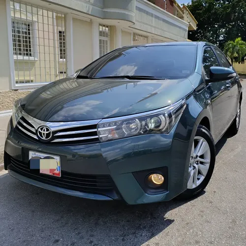 Toyota Corolla 2015 Verde Caracas