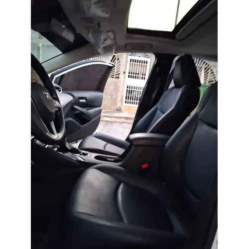 Toyota Corolla 2024 Blanco Caracas