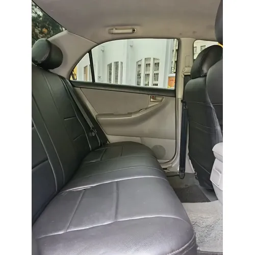 Toyota Corolla 2004 Beige Caracas