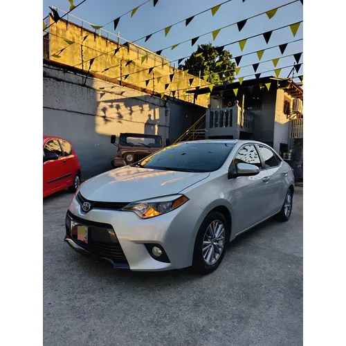 Toyota Corolla 2015 Plateado Caracas