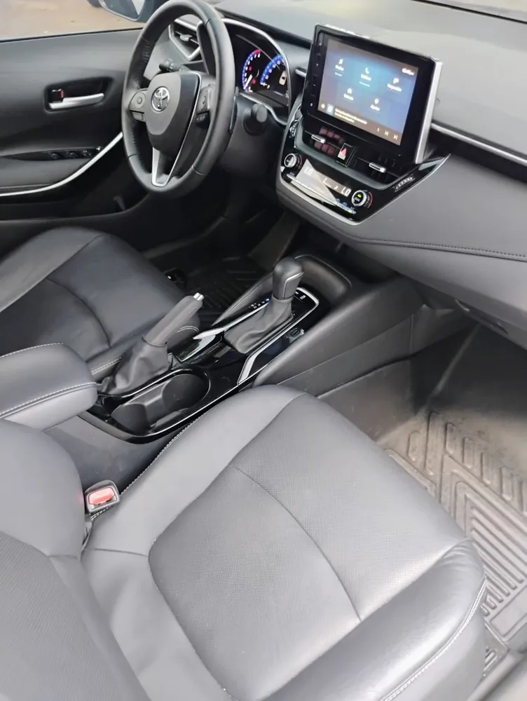 Toyota Corolla 2024 Gris Maracay