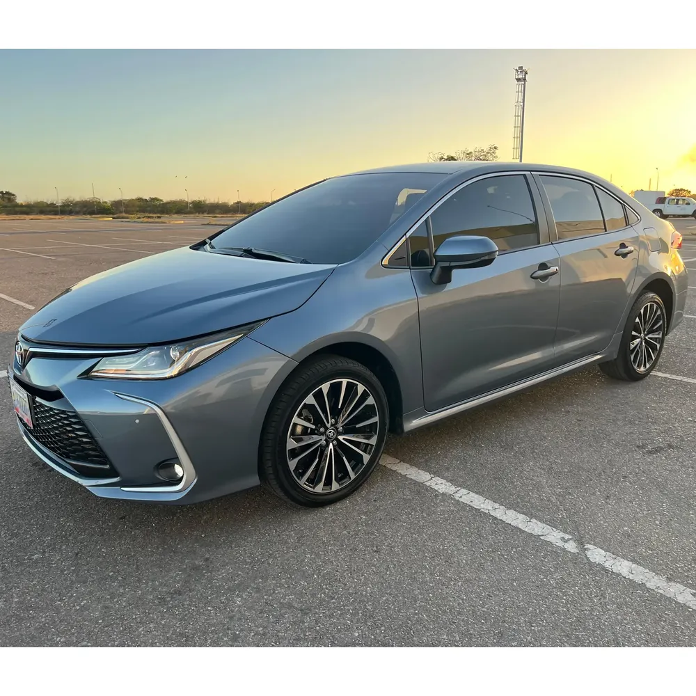 Toyota Corolla 2024 Blanco Caracas