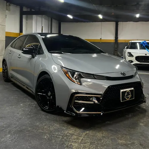 Toyota Corolla 2022 Gris Caracas