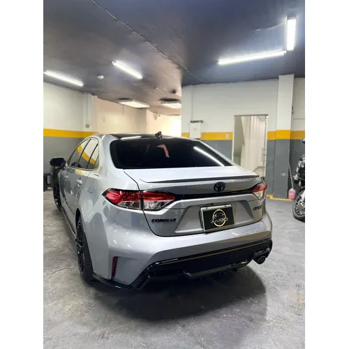 Toyota Corolla 2022 Gris Caracas