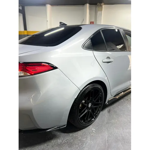 Toyota Corolla 2022 Gris Caracas
