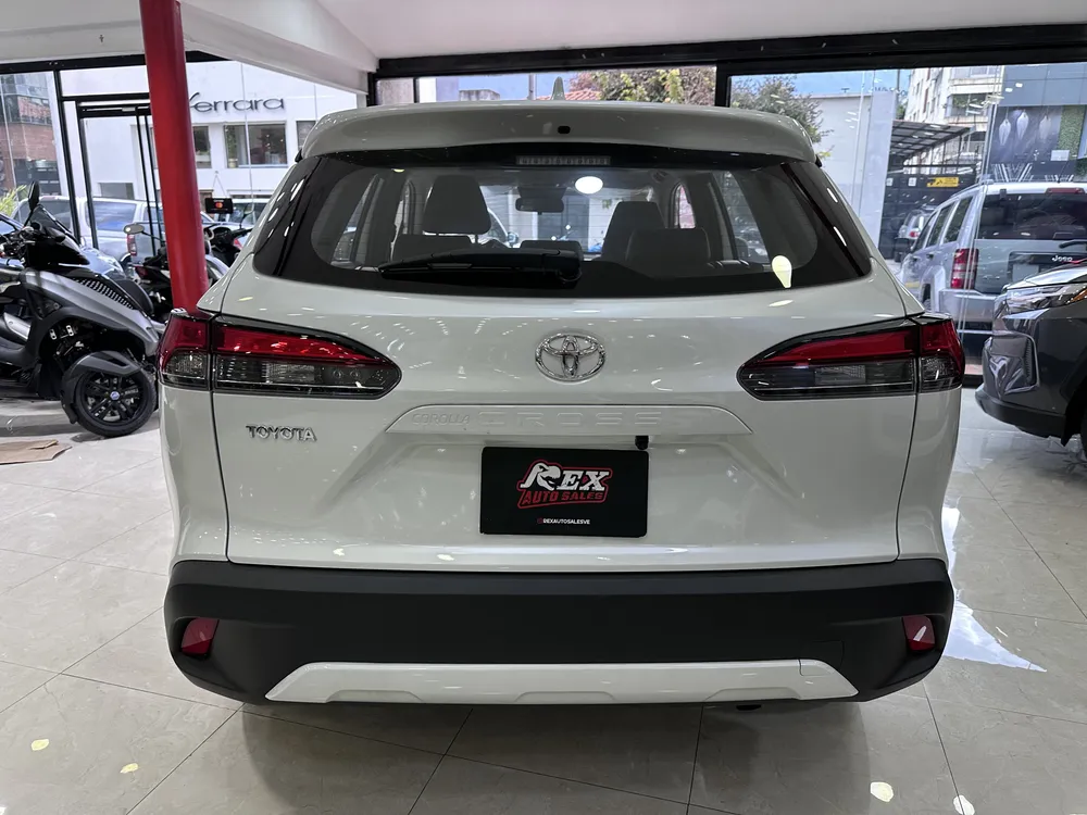 Toyota Corolla Cross 2024 Blanco Caracas