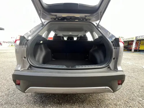 Toyota Corolla Cross 2025 Plateado Valencia