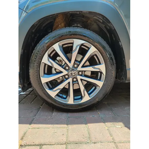 Toyota Corolla Cross 2022 Gris Caracas