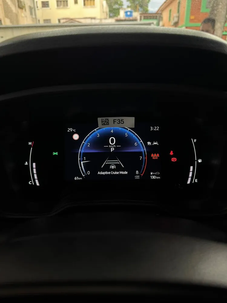 Toyota Corolla Cross 2025 Gris Caracas