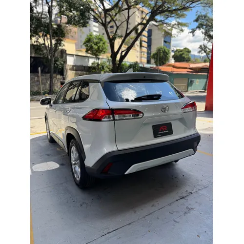Toyota Corolla Cross 2025 Blanco Caracas