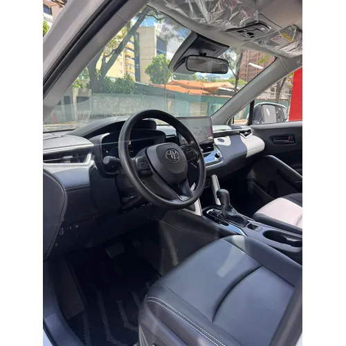 Toyota Corolla Cross 2025 Blanco Caracas
