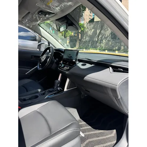 Toyota Corolla Cross 2025 Blanco Caracas