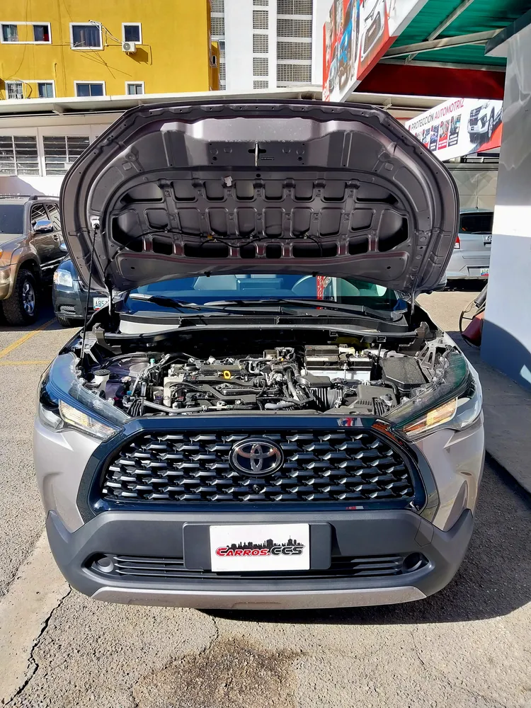 Toyota Corolla Cross 2025 Gris Caracas