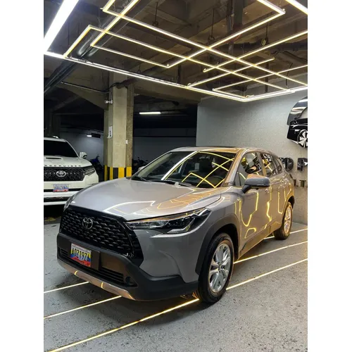 Toyota Corolla Cross 2025 Plateado Caracas