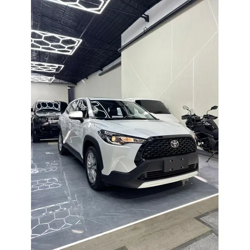 Toyota Corolla Cross 2025 Blanco Caracas
