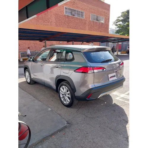 Toyota Corolla Cross 2025 Gris Caracas