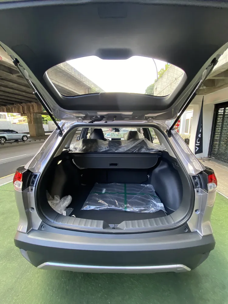 Toyota Corolla Cross 2025 Plateado Caracas