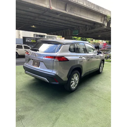 Toyota Corolla Cross 2025 Plateado Caracas