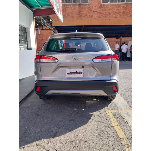 Toyota Corolla Cross 2025 Gris Caracas