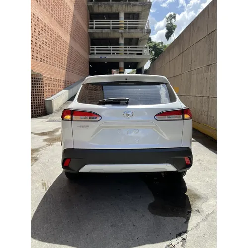 Toyota Corolla Cross 2024 Blanco Caracas
