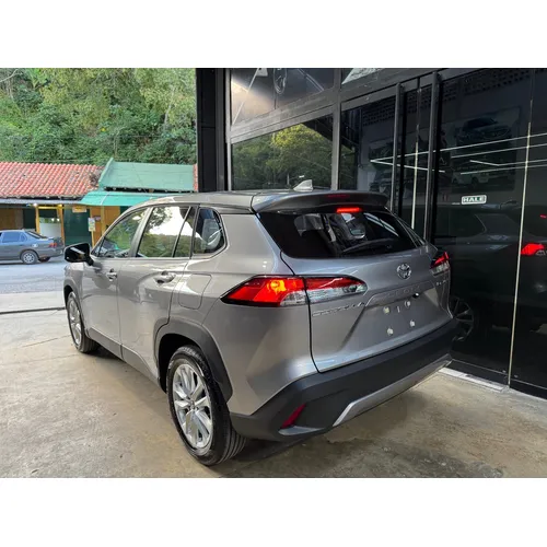 Toyota Corolla Cross ELITE 2025 Gris Caracas