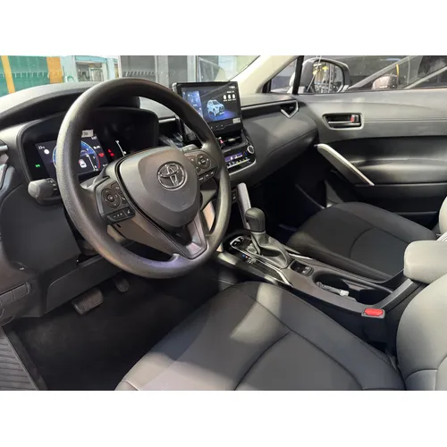 Toyota Corolla Cross ELITE 2025 Gris Caracas