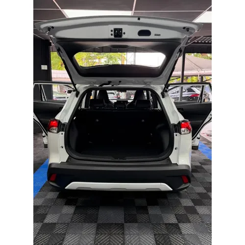 Toyota Corolla Cross 2026 Blanco Caracas