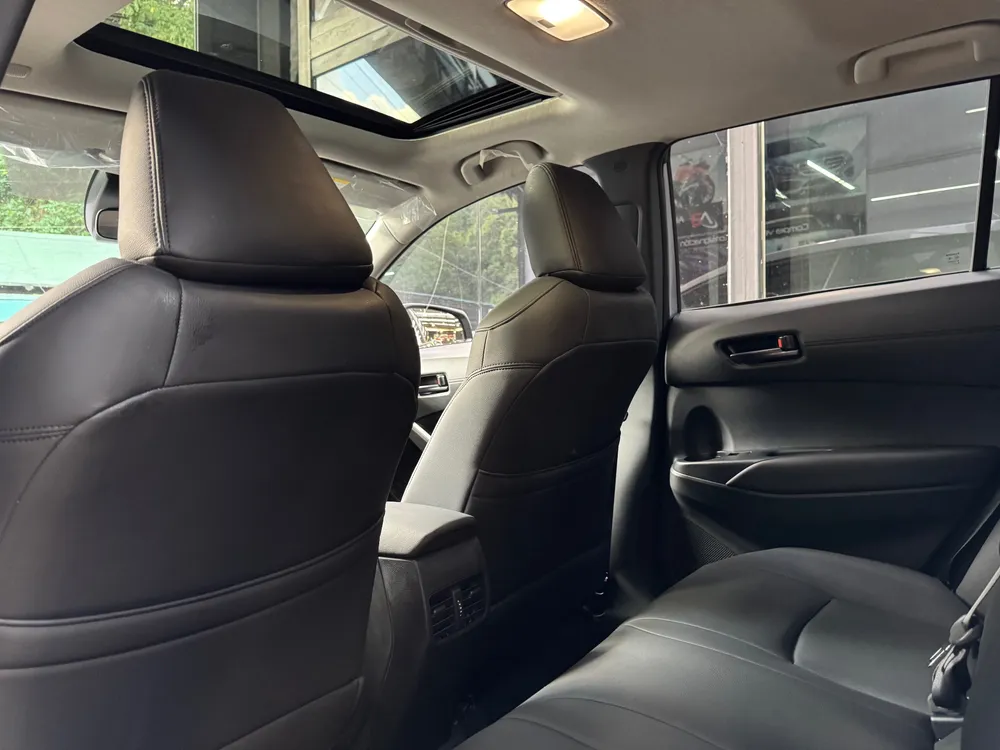 Toyota Corolla Cross ELITE 2025 Gris Caracas