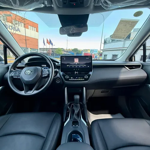 Toyota Corolla Cross 2025 Plateado Caracas