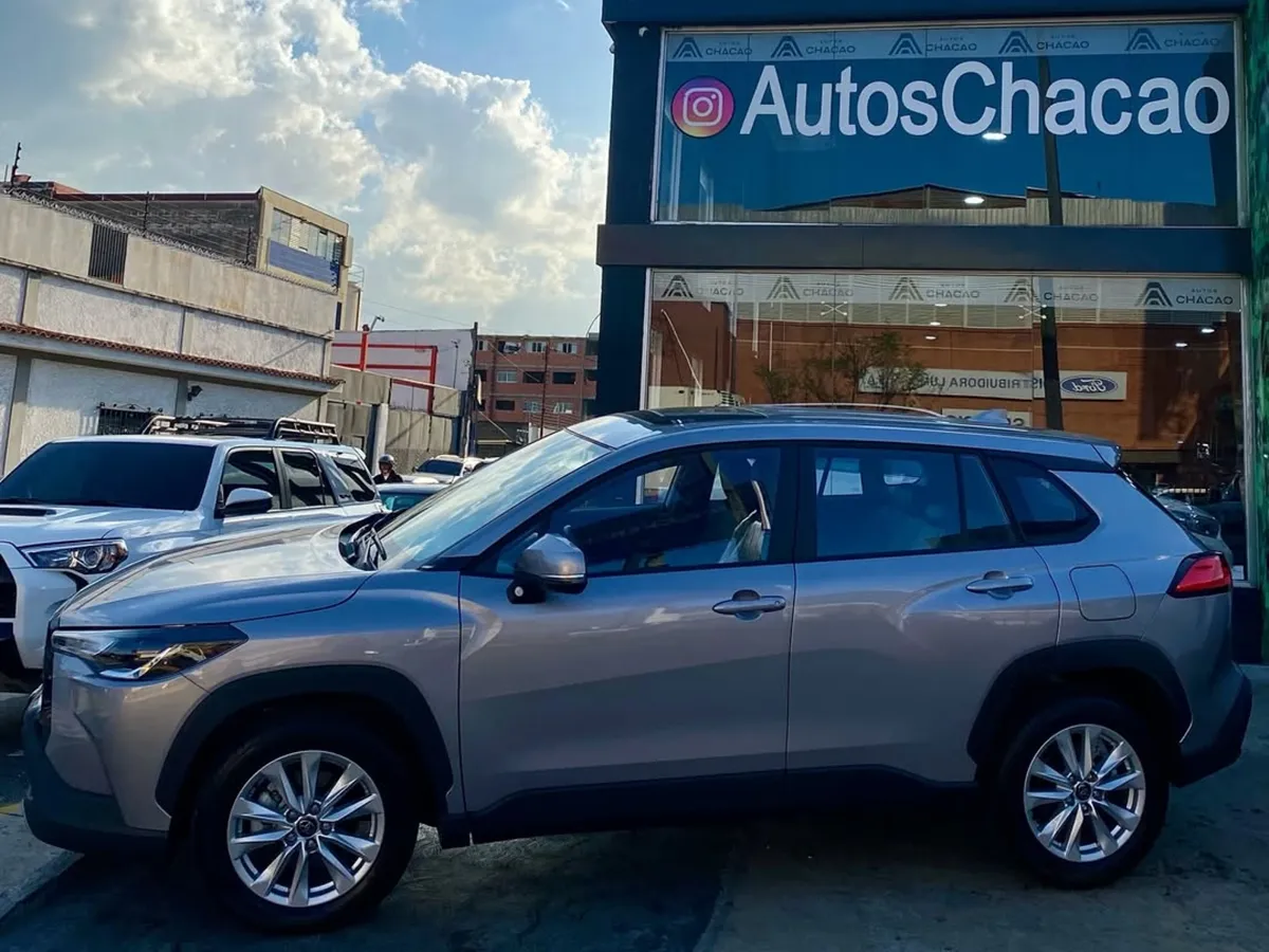Toyota Corolla Cross 2025 Plateado Caracas