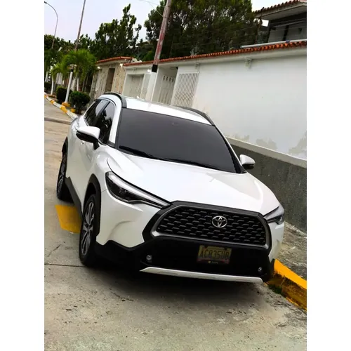 Toyota Corolla Cross 2022 Blanco Caracas