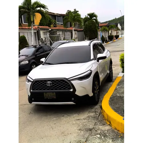 Toyota Corolla Cross 2022 Blanco Caracas