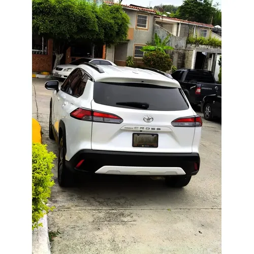 Toyota Corolla Cross 2022 Blanco Caracas