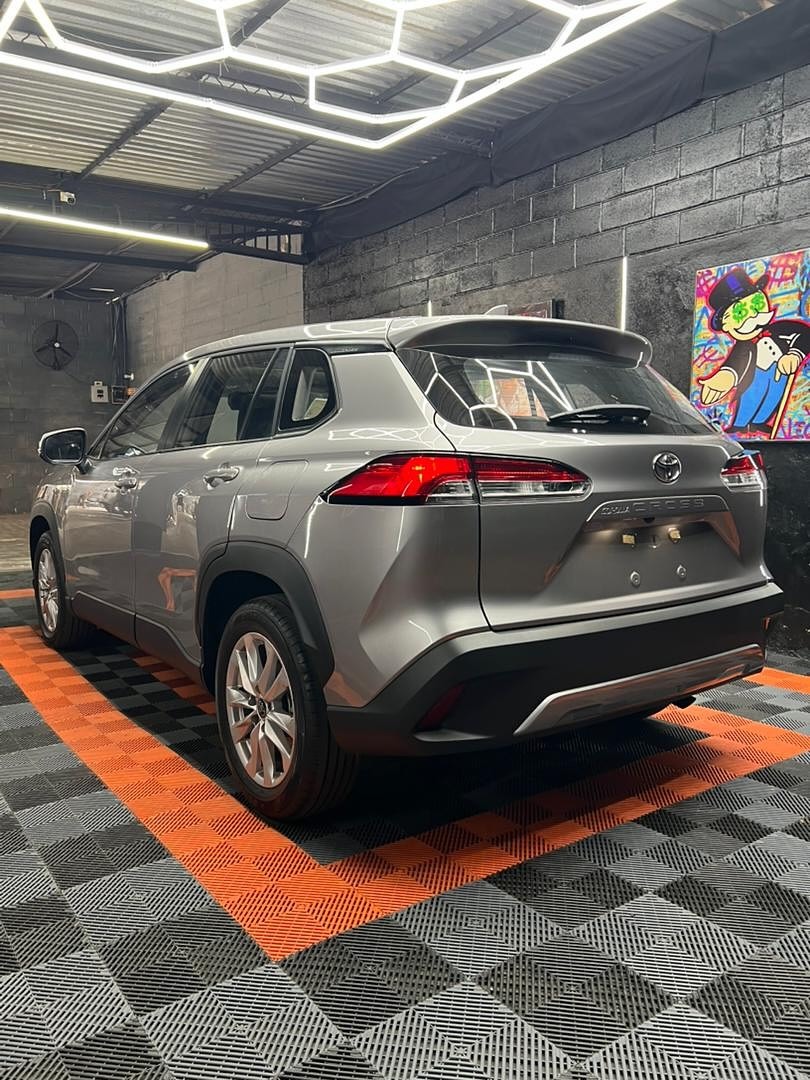 Toyota Corolla Cross ELITE 2025 Gris Valencia