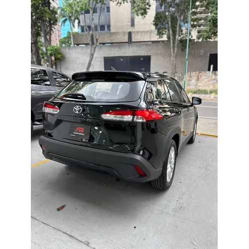 Toyota Corolla Cross 2025 Negro Caracas