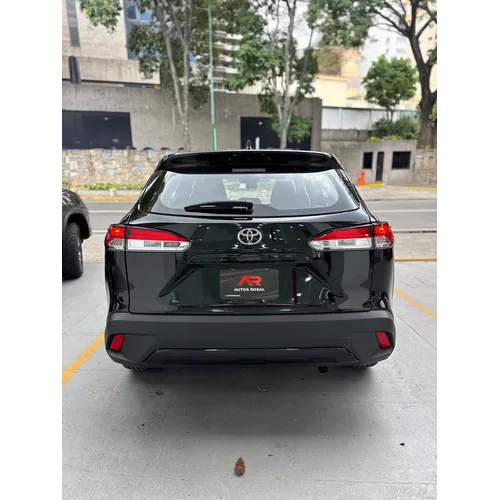 Toyota Corolla Cross ELITE 2025 Negro Caracas