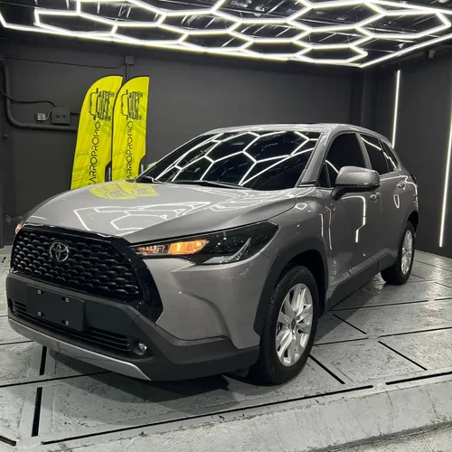 Toyota Corolla Cross ELITE 2025 Gris Caracas