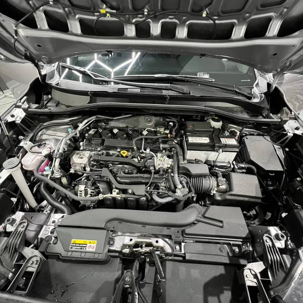 Toyota Corolla Cross ELITE 2025 Gris Caracas