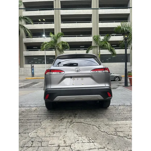 Toyota Corolla Cross 2025 Gris Caracas