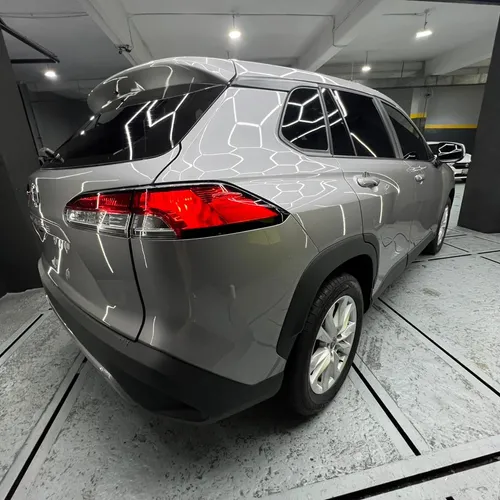 Toyota Corolla Cross ELITE 2025 Gris Caracas