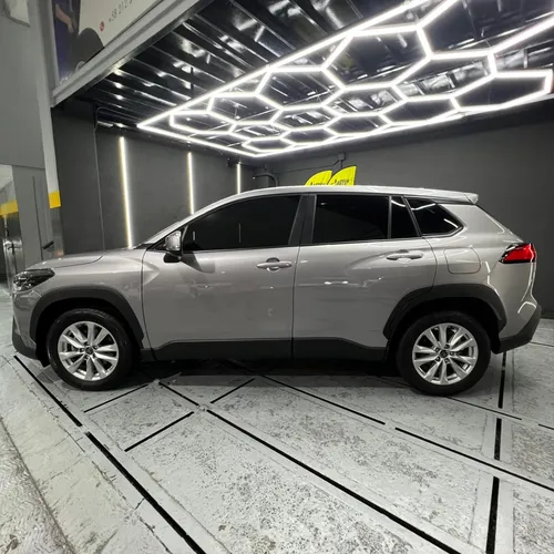 Toyota Corolla Cross ELITE 2025 Gris Caracas
